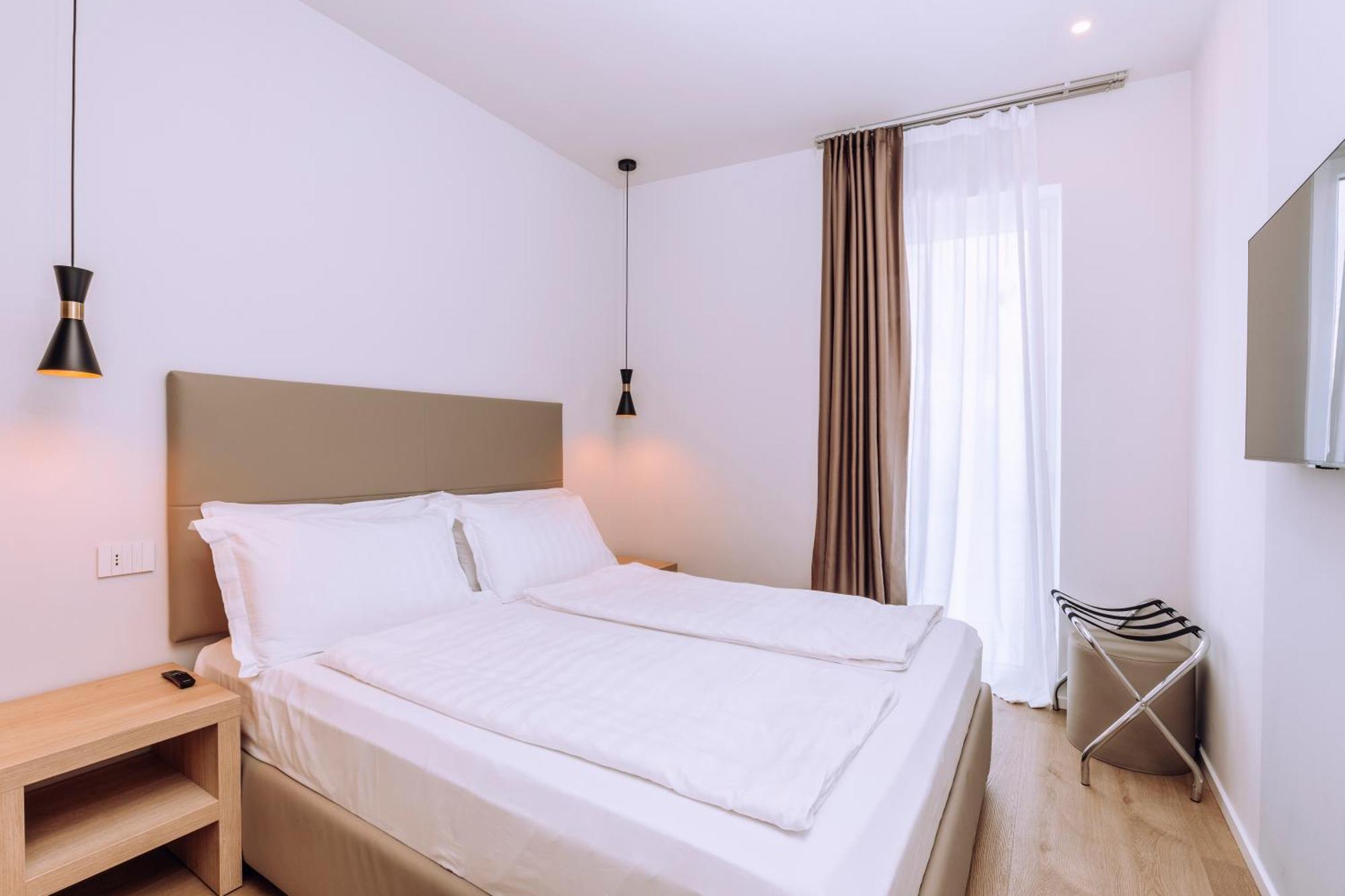 Ah Porticcioli Boutique Apartments San Felice del Benaco Exterior foto