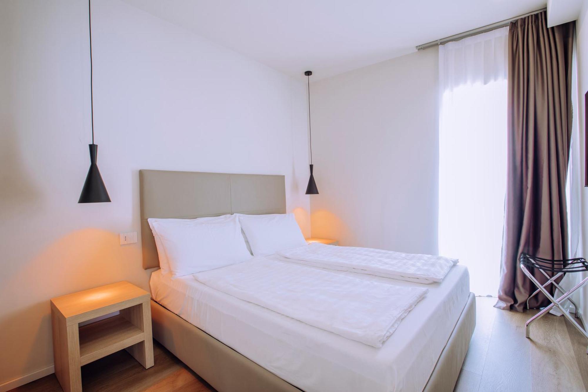 Ah Porticcioli Boutique Apartments San Felice del Benaco Exterior foto