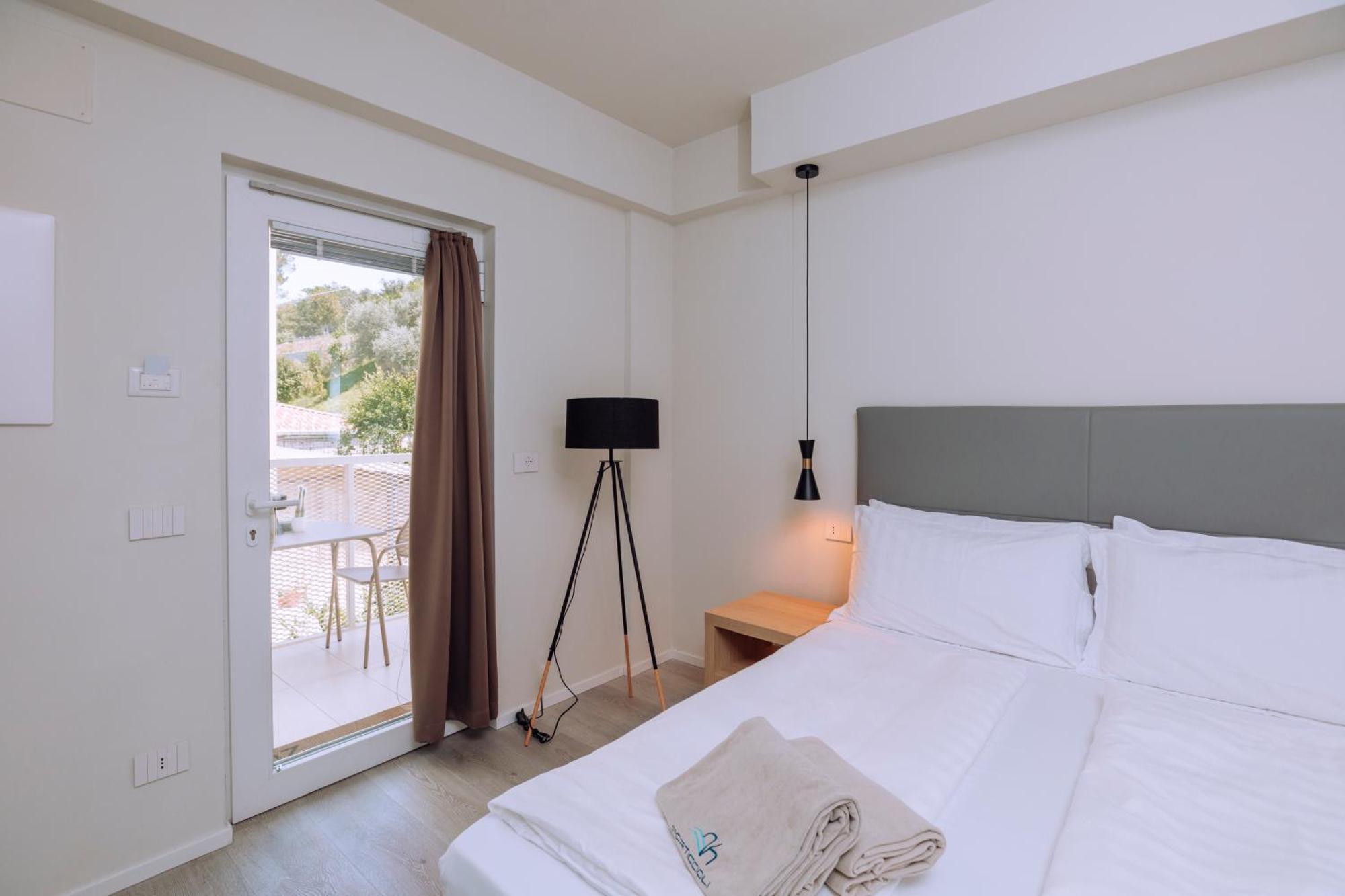 Ah Porticcioli Boutique Apartments San Felice del Benaco Exterior foto