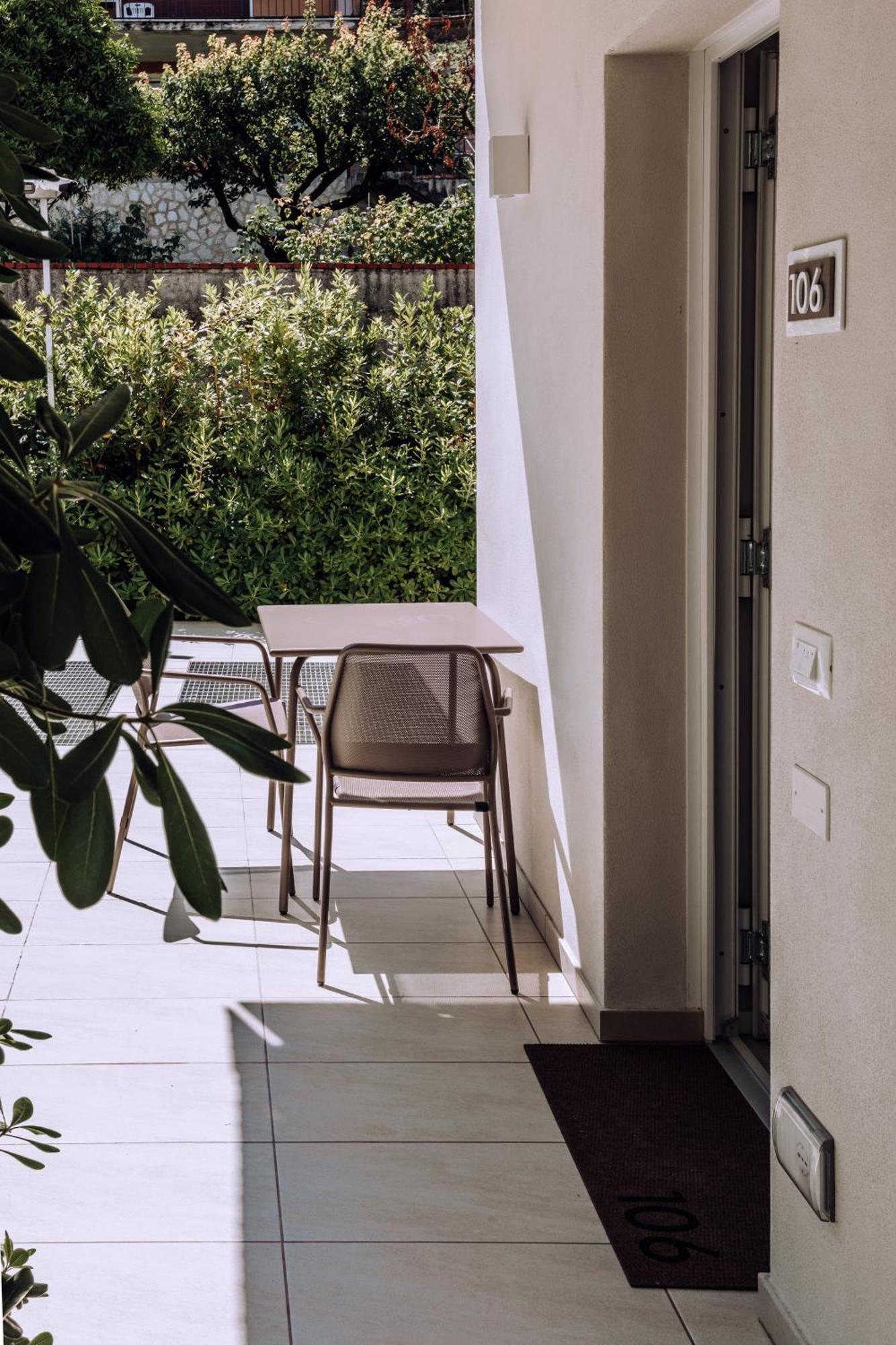 Ah Porticcioli Boutique Apartments San Felice del Benaco Exterior foto